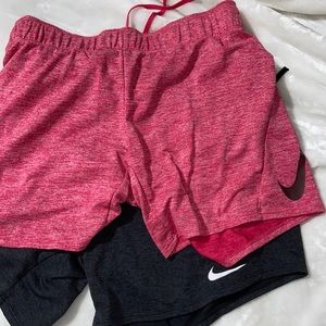 NIKE SHORTS!